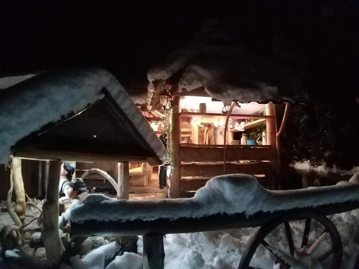 Pokoje U Sarnowskich 考斯赛力克 外观 照片